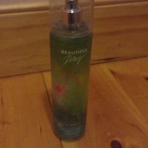 Beautiful Day B&BW Body Spray!