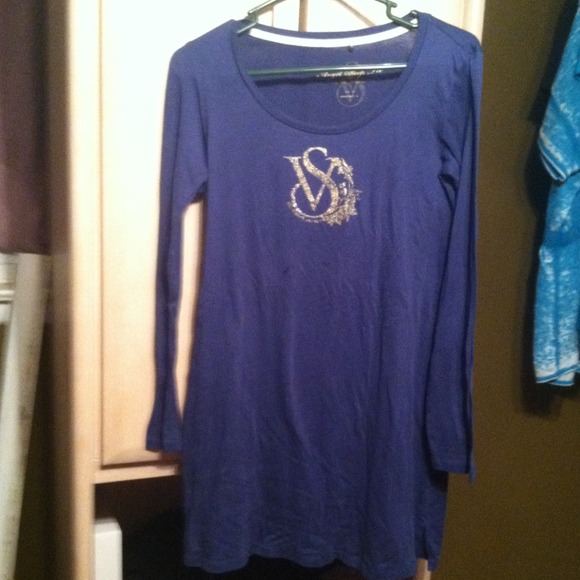 VS Night shirt