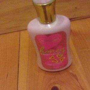 Honey Sweetheart lotion!