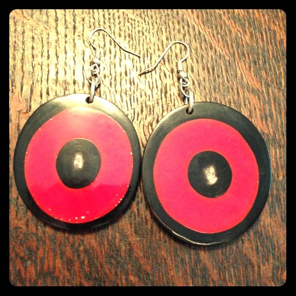Circle earrings