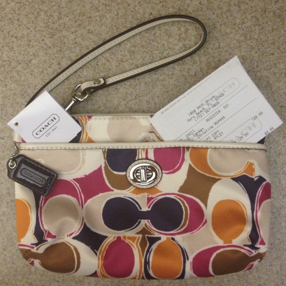 Coach Clutches & Wallets - Auth Coach Scarf Print Wristlet