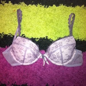 34B vs lightly lined plunge bra