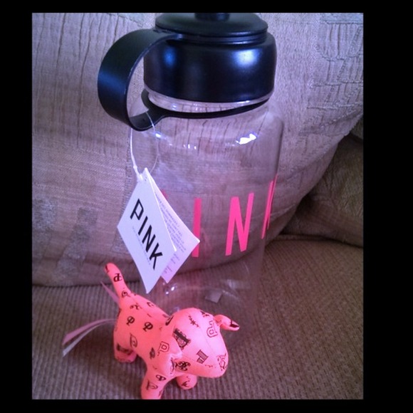 Victoria's Secret Accessories - ️❗️SALE❗️PINK water container with Mini Dog