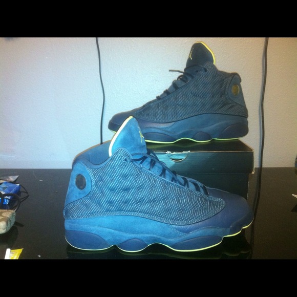 Retro Jordan - Picture 2 of 4