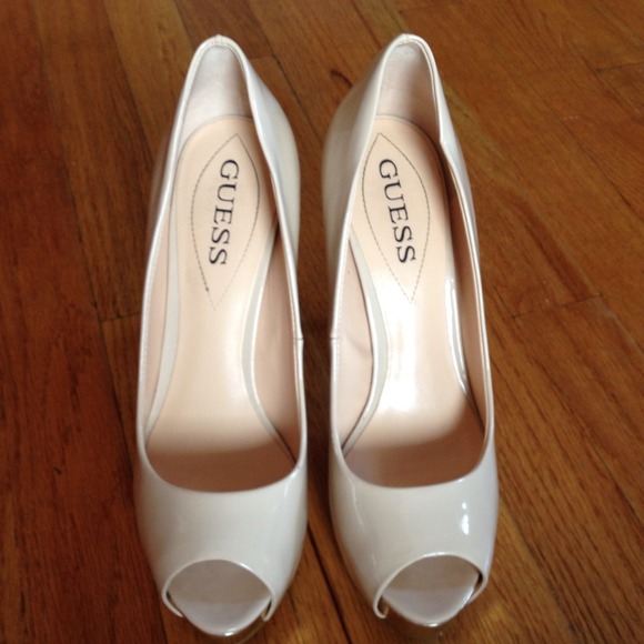 SOLD!!! Guess Nude Colored Open Toe Heels 7.5