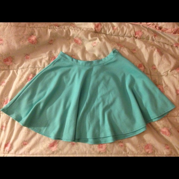 SOLD! - Picture 2 of 4