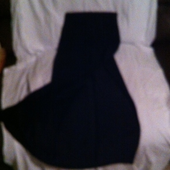 Skirt - Picture 2 of 2