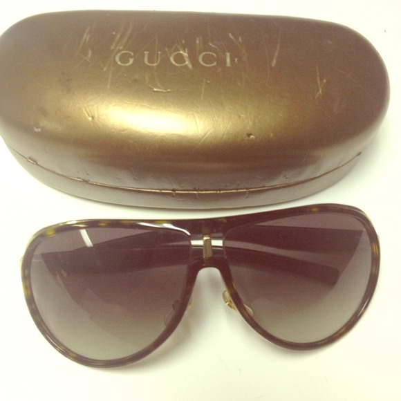 Gucci sunglasses