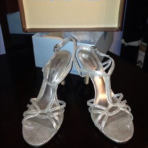 Antonio Melani sandals