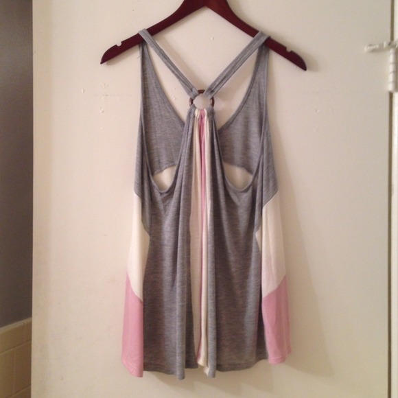 Pink white and grey tank - Picture 3 of 4