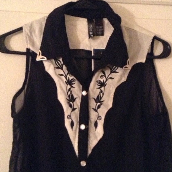 Sold in bundle!!! - Picture 2 of 2