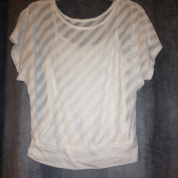 No Boundries Tops - Dressy tee shirt