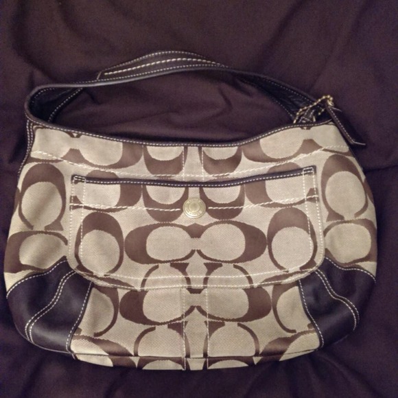 Authentic Coach - Picture 2 of 2