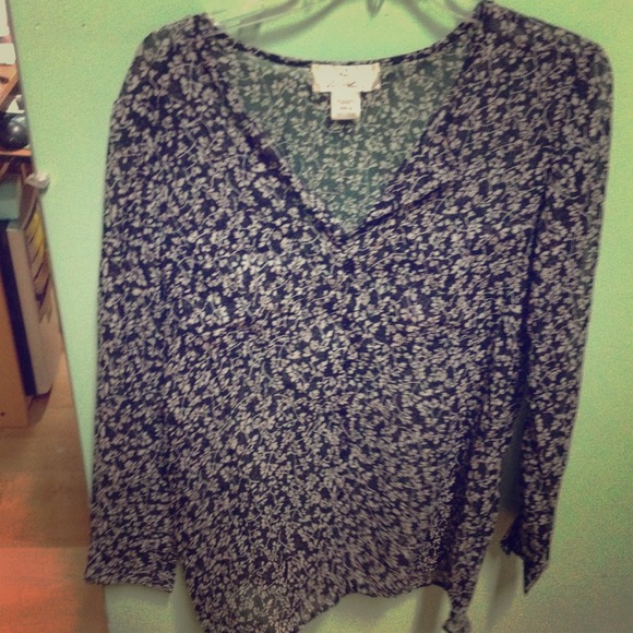 Black flowery long sleeve