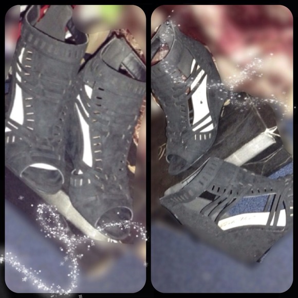 👠💕 - Picture 1 of 1