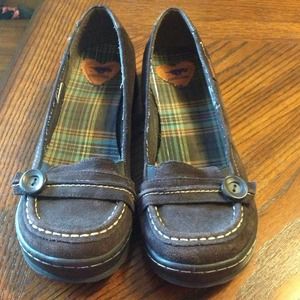 >Rocket Dog< Brown loafers W8.5