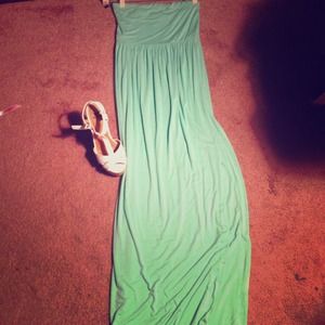 MAXI DRESS