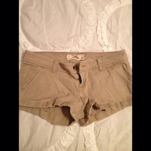 ❌ SOLD❌ Khaki shorts
