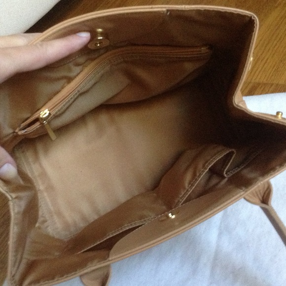 Longchamp handbag - Picture 4 of 4