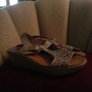 NWOT naturalizer sandals