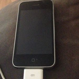 iPhone 3