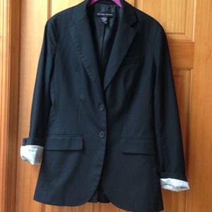 Bundle- vs bathing suit, 2 vs dresses and blazer