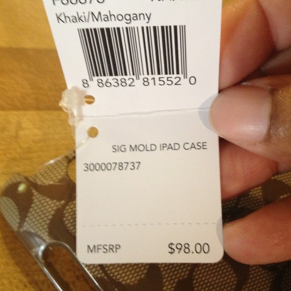 💕Bundled💕Authentic Coach Ipad Case - Picture 3 of 4