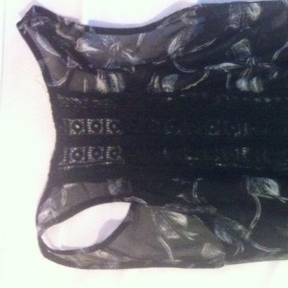 Shirt - Picture 3 of 3