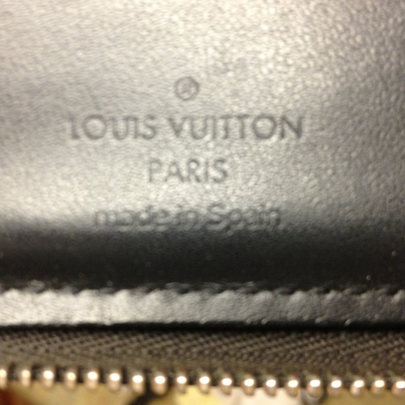 Sharing - Picture 2 of 4