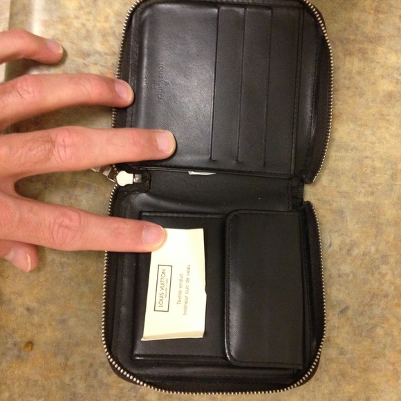 Sharing - Picture 4 of 4