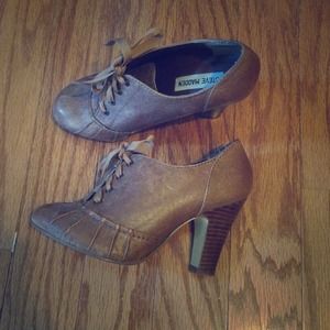 Steve Madden Lace-up Booties