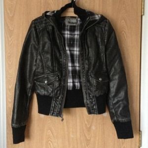 Guess, Los Angeles jacket. Size small