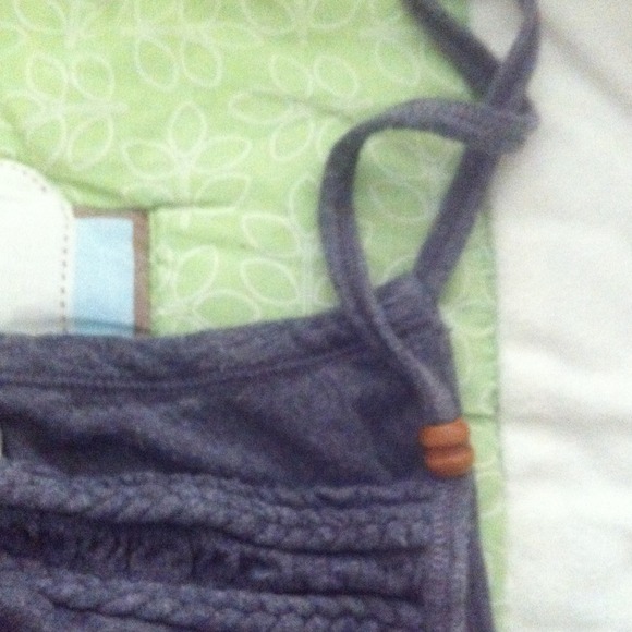 Grey Hollister Spaghetti Strap Top - Picture 2 of 4