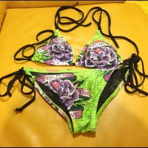 Ed Hardy swimwear bikini set. Size XS black/ green