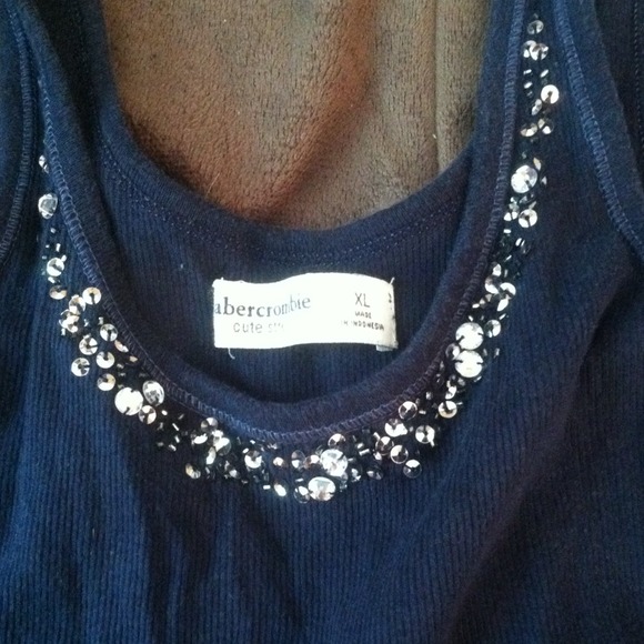 Tank - Picture 2 of 2