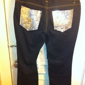 Ladies rocawear jeans