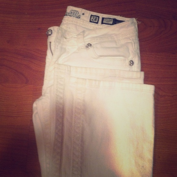 White boot cut miss me jeans