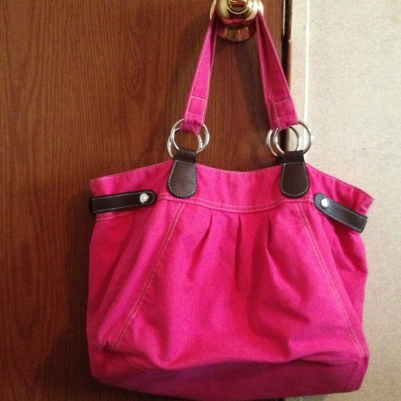 Pink pocketbook