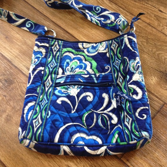 Vera Bradley side bag