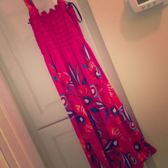 REDUCED Nov 27 maxi sundress