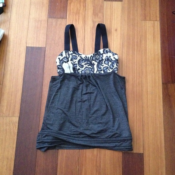 Lululemon Tank
