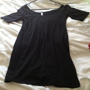 Soft, slimming LBD in size large