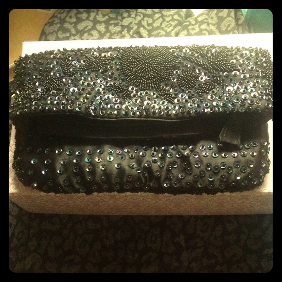 Kimchi Blue beaded purse - Picture 1 of 3