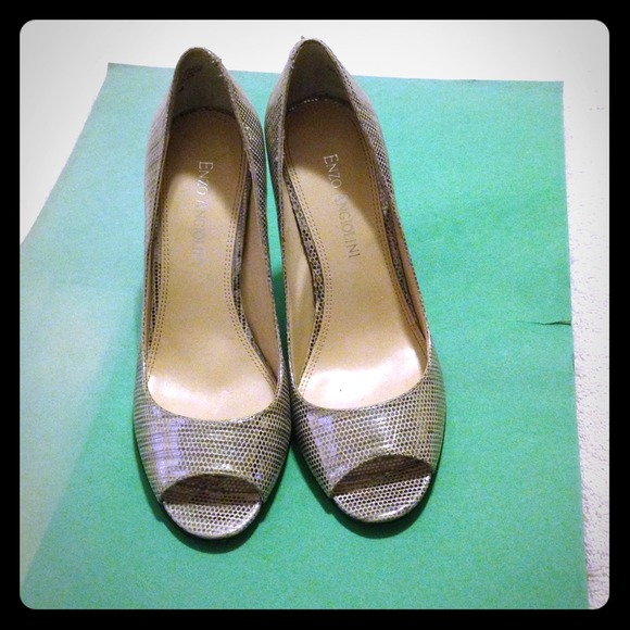 Enzo Angiolini pumps