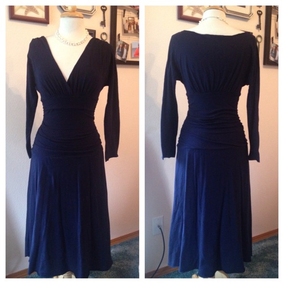 🍇Bundled🍇Velvet brand Navy Dress - Picture 2 of 3