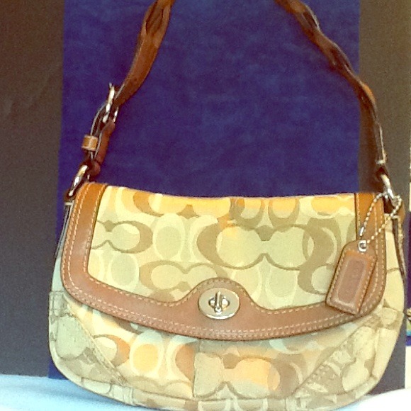 Coach Gold and tan "C" signature purse - Picture 1 of 4