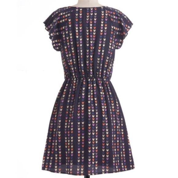 🔴Sold🔴 Arrows Dress - Picture 2 of 4