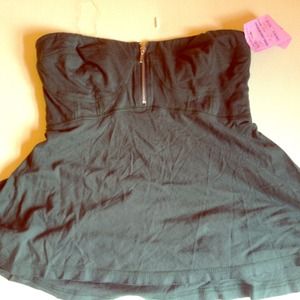 DKNY Dark green no strap flowy top