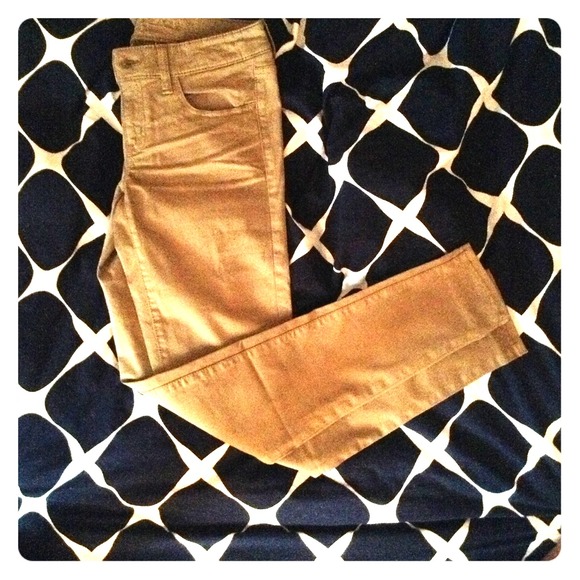 American  Eagle dark Khaki pants❤