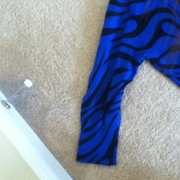 Cardigan - Picture 3 of 3